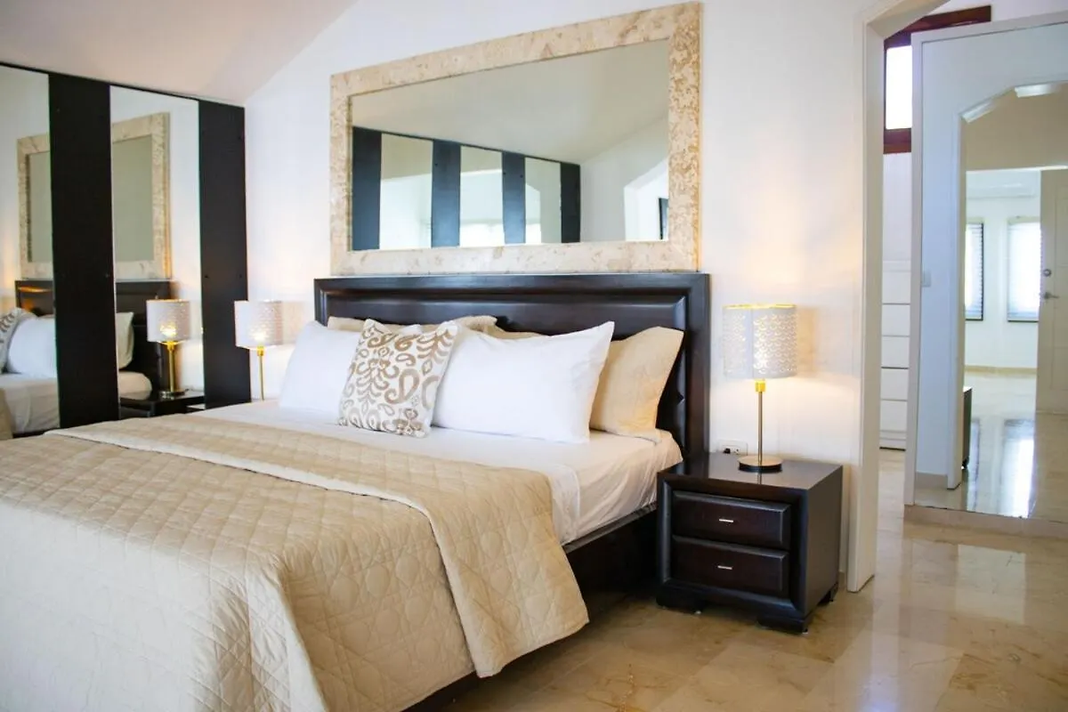 7Br Villa Next To Beach بونتا كانا بيت للعطل